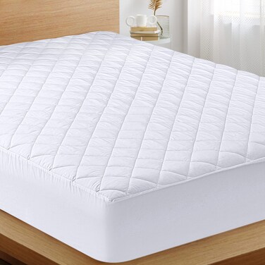 Utopia Bedding Quilted Fitted Mattress Pad, King Size, Elastic Fitted Mattress Topper Protector and Cover Stretches up to 16 Inches Deep, Machine Washable (White)