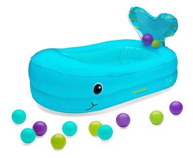 Infantino Whale Bubble Inflatable Baby Bath Tub and 10-Piece Ball Set, Inflated size: 30 in x 18 in (76.2 cm x 45.7 cm), 6-24 Months, Blue