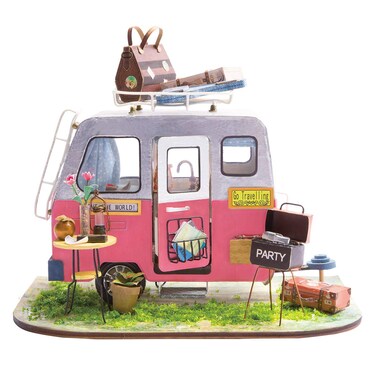 Rolife Dollhouse DIY Craft House Kit-Small sized Miniature with Accessories and LED-Wooden Model Building Set-Christmas Birthday Gifts for Boys Girls Women Friends(Happy Camper)
