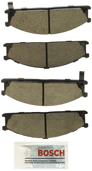 BOSCH BC333 QuietCast Premium Ceramic Disc Brake Pad Set - Compatible with Select Nissan D21, Frontier, Pathfinder, Pickup, Van; Subaru SVX; FRONT