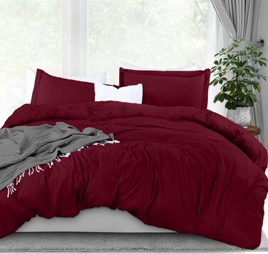 Utopia Bedding Duvet Cover King Size - 1 Comforter Cover with 2 Pillow Shams - 3 Pieces Bedding Duvet Cover with Zipper Closure - Soft Brushed Microfiber, 104 X 90 Inches (Burgundy)