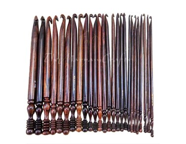 Rosewood Crochet Hook Set   15PCS (3.5MM-25MM)   Handmade Wooden Needles   Engraved Sizes   Smooth Grip for Knitting, Crocheting, Yarn &amp; Wool   Perfect for DIY Craft Projects &amp; Gifts