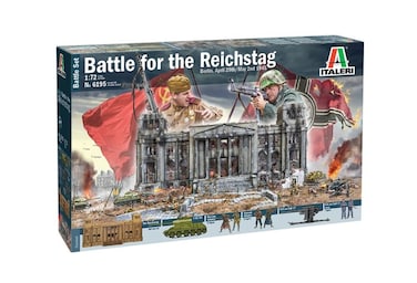 Italeri 6195S 1:72 Battle Set 1945 Fall of The Reichs, Building, Stand Model Making, Crafts, Hobby, Gluing, Plastic Construction Kit, True to Detail