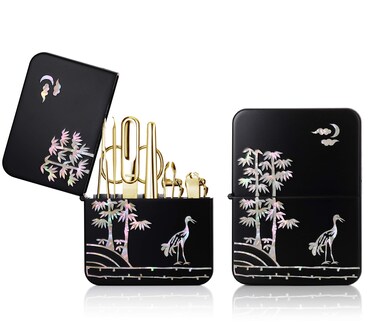 Korean Nail Clipper! Mother of Pearl Three Seven (777) Premium Quality Gift Travel Manicure Grooming Kit Nail Clipper Set (4112MP), Made in Korea, Since 1975 (Gold)