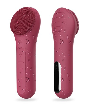 Face Scrubber, N&aring;graCoola CLIE Facial Cleansing Brush, Waterproof and Rechargeable Face Scrub Brush for Men &amp; Women, Cleansing, Exfoliating and Massaging, Electric Face Wash Brush - Berry