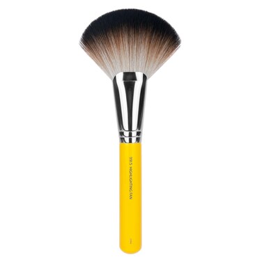 Bdellium Tools Professional Makeup Brush - Studio Series 991.5 Highlighting Fan - With Soft Synthetic Fibers, For Topping the Cheekbones (Yellow, 1pc)