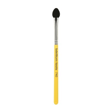 Bdellium Tools Professional Makeup Brush - Travel 740 Sponge Applicator - Short Wooden Handle for Convenient Travel, For Eyeshadow Application (Yellow, 1pc)