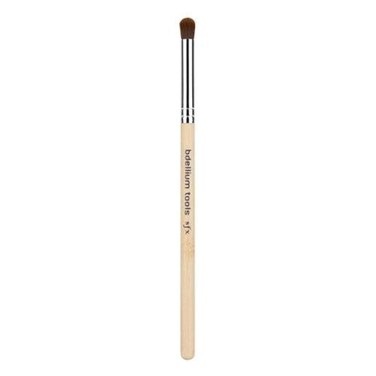 Bdellium Tools Professional Makeup Brush - Special FX Series 163 Mini Finger - With Soft Synthetic Fibers, For Precision Detailing (Bamboo, 1pc)
