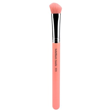 Bdellium Tools Professional Makeup Brush - Pink Bambu Series 939 Slanted Detailer - With Soft Synthetic Fibers, For Precise Contouring (Pink, 1pc)