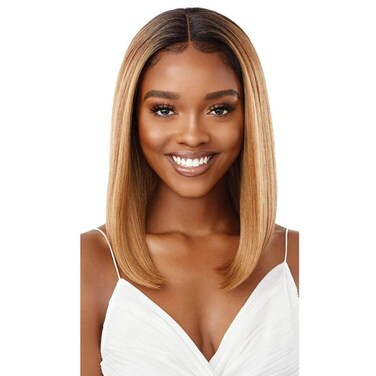 Outre EveryWear Lace Front Wig EVERY3 (OFF BLACK 1B)