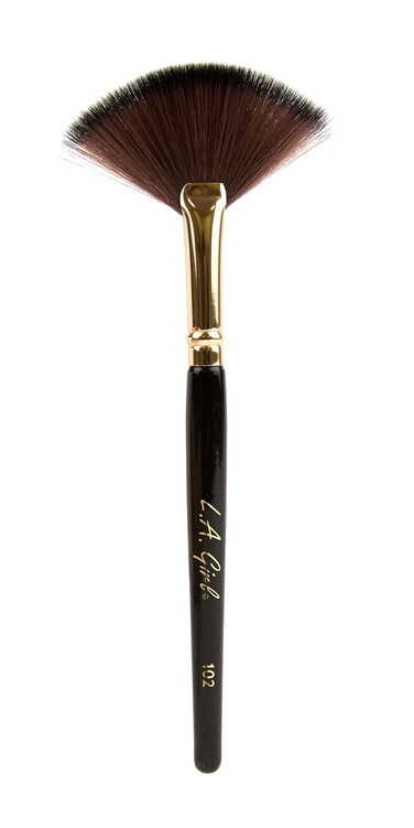 L.A. Girl Fan Brush GPB102