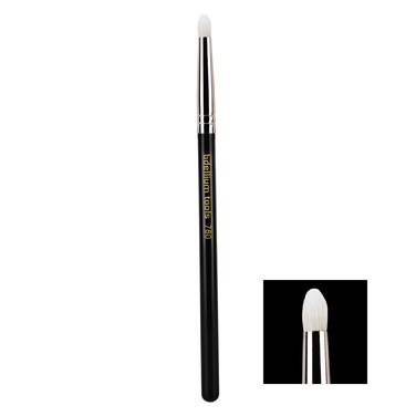 Bdellium Tools Professional Makeup Brush - Maestro Series 780 Pencil - With Mix of Soft Synthetic &amp; Natural Fibers, For Blending Eye Makeup (Black, 1pc)