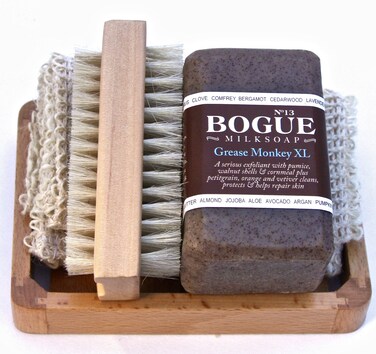 Goat Milk Soap Giftset- BOGUE BESPOKE No.13XL GreaseMonkey Blend -Serious scrubbing power soap with Essential oils of Orange &amp; Vetiver help repair skin. Sisal Cloth, Nail Scrubber &amp; Tray