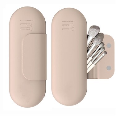 Makeup Brush Bag - Silicone Makeup Brush Holder with Upgrade Anti-Fall Out Magnetic Closure, Travel Essentials Makeup Brush Case for Makeup Brush Organize(Khaki)