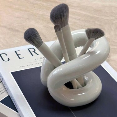 Minimalist Design White Ceramic Makeup Brushes Holder Stand Rack Organizer, Cosmetic Pen Toothbrushes Holder Dressing Table Decor
