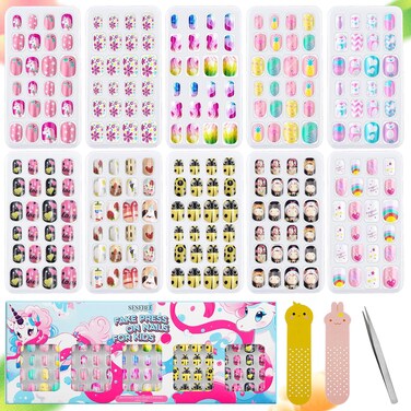 240Pcs Kids Press on Nails Pre-glue Full Cover Short False Nails No fading Stable Quick Stick on Cute Full Cover Short False Fingernails for Girls Kids Nail Art Decoration(Sweet Dreamy Unicorn)