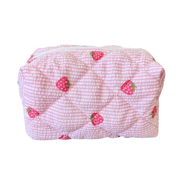 Cotton Quilted Makeup Bag Coquette Accessories Make up Bag Organizer Cute Floral Cosmetic Pouch Travel Makeup Bag for Women strawberry