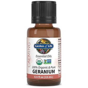 Garden of Life Essential Oil, Geranium 0.5 fl oz (15 mL), 100% USDA Organic &amp; Pure, Clean,Undiluted for Diffuser,Aromatherapy,Meditation - Balance,Relaxation, Calming, Floral,Aromatic (103255)