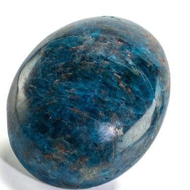 KALIFANO Blue Apatite Palm Stone with Healing &amp; Calming Effects - AAA Grade High Energy Apatito Azul Worry Stone - Reiki Crystal Used for Intuition (Family Owned and Operated)