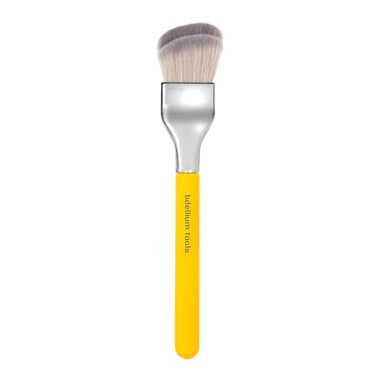 Bdellium Tools Professional Makeup Brush - Studio Series 951 Small Slanted Double Dome Blender - With Soft Synthetic Fibers, For Application &amp; Blending (Yellow, 1pc)