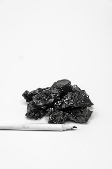 Shungite Club Elite Shungite Stones for Water Purification 100 gr (0,22 lb) Healing Crystal with Fullerenes, Noble Shungite, Energy Protection