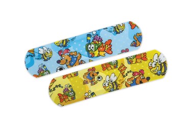 Curad NON256130 Medtoons Adhesive Bandages, 3/4" x 3", Cartoon (Pack of 1200)