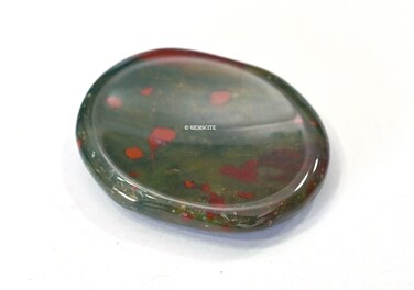 Beautiful Bloodstone Worry Stone + Pouch Crystal Healing Positive Energy Thumb Stone Reiki Metaphysical Meditation Health Wealth Feng Shui Men Women Gift