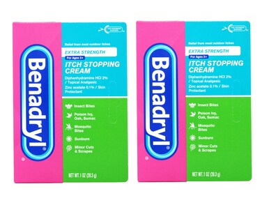 Benadryl Original Strength Anti-Itch Cream, Bug Bite Itch Relief, Diphenhydramine HCl Topical Analgesic &amp;amp; Zinc Acetate Skin Protectant, Great for Camping Essentials, 1 oz, 2 Pack