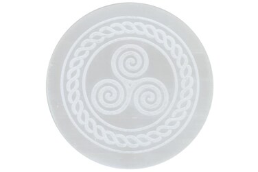 crystalmiracle Natural Selenite 3 Inches Round Charging Plate Crystal Healing Reiki Feng Shui Gemstone Gift Positive Energy Handcrafted