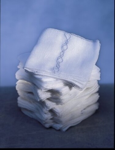 Medline Sterile 100% Cotton X-Ray Detectable Gauze Sponges, 32-Ply, 4" x 4", Ideal for Wound Care, Pack of 48