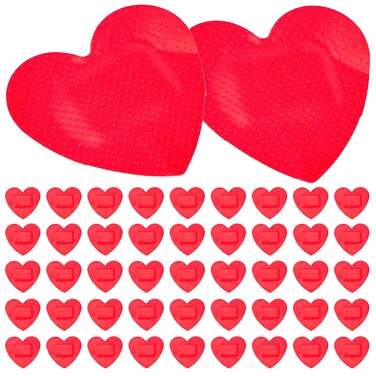 VOSAREA 50pcs Adhesive Bandages Heart- Shaped Breathable Patches Bandages (Red)