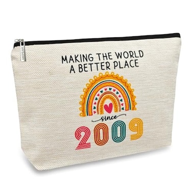 ancpeany Sweet 16 Gifts for Girls Makeup Bag, Sweet Sixteen Gifts for 16 Year Old Girl, 2009 Cool 16th Birthday Decorations for Teenage Girls Gift Ideas, Sister, Daughter, Cosmetic Travel Pouch