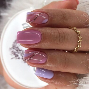 Press on Nails Short Medium Square Fashion Fake Nails with Glitter Waves Design, Press ons Artificial Acrylic Full Cover False Stick on Nail for Women Girls Daily Wear Wedding 24Pcs