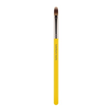 Bdellium Tools Professional Makeup Brush - Studio Series 934 Precision Concealer - With Soft Synthetic Fibers, For Touch Up (Yellow, 1pc)