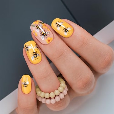 CurvLife Press On Nails Stick On Short Design Acrylic Stick On Nails Tips Glue On False Nails Kit For Women Bee Medium