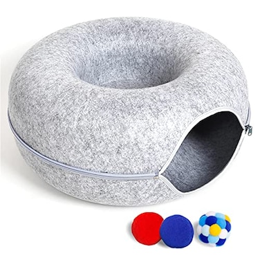 PLIISLUP Large Cat Tunnel Bed for Indoor Cats with 3 Toys Scratch Resistant Donut Cat Bed Up to 30 Lbs L 24x24x11 Light Grey