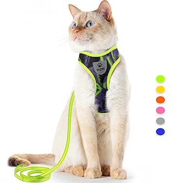 Supet Cat Harness and Leash Escape Proof Adjustable Breathable Cat Vest Harness with Reflective Trim Cat Leash Set for Large Small Cats Kittens Puppies