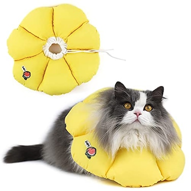 H HIDREAM HiDREAM Cat Cone CollarCute Waterproof Elizabethan e Collar for CatsAntiBite Lick Wound Healing Safety Cat Recovery CollarYellow Flower AllSeason Style