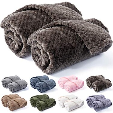 CUTEMATE Warm Soft Fuzzy Dog or Cat Blanket Plush Fleece Throws for Bed Couch Sofa Travel S24 x 32 Dark Grey