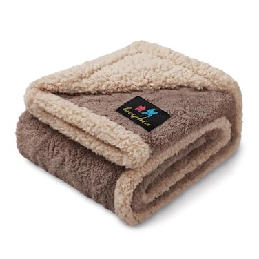 Luciphia Waterproof Pet Blanket Liquid Pee Proof Dog Blankets for Sofa Bed Couch Reversible Sherpa Fleece Furniture Protector Cover for Small Medium Large Dogs CatsKhaki Small40 x 28