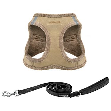 Best Pet Supplies Voyager Stepin Plush Dog Harness Soft Step in Vest Harness and Reflective Dog 5 ft Leash Combo with Neoprene Handle for Small and Medium Dogs Latte Suede L