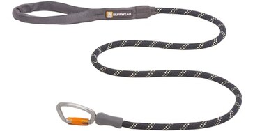 Ruffwear KnotaLeash ClimbingInspired Rope Leash 5 ft Reflective Rope Secure AutoLocking Swivel Carabiner Tubular Handle Accessory Loop for PickUp Bags Obsidian Black Large