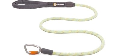 Ruffwear KnotaLeash ClimbingInspired Rope Leash 5 ft Reflective Rope Secure AutoLocking Swivel Carabiner Tubular Handle Accessory Loop for PickUp Bags Moss Green Small