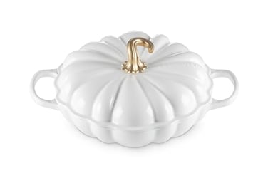 Le Creuset Enameled Cast Iron Signature Pumpkin Braiser 275 qt White