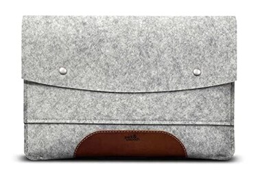 PackSmooch Pack Smooch Designed for iPad ProAir 13 iPad Pro 129 Original Keyboard Sleeve Case 100 Wool Felt VegetableTanned Leather Handmade in Germany Color GrayLight Brown