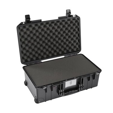 Pelican Air 1535 Case With Foam Black