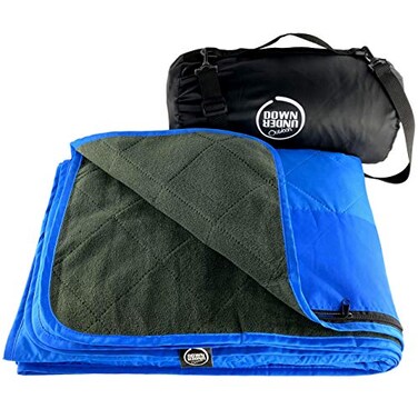 DOWN UNDER OUTDOORS Large Waterproof Windproof Extra Thick 350 GSM Quilted Fleece Stadium Blanket Machine Washable Camping Picnic Outdoor Beach BaseballDog 82 x 55 Blue
