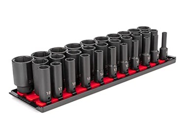TEKTON 12 Inch Drive Deep 6Point Impact Socket Set with Rails and Tray 31Piece 838 mm SID92105