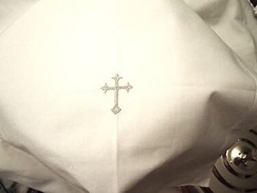 Integrity Designs White Linen Altar Cloth with Silver Cross Embroidery 18 inches Square