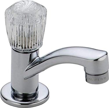 Delta Faucet 2302LF Classic Basin Faucet Chrome 400 x 200 x 400 inches